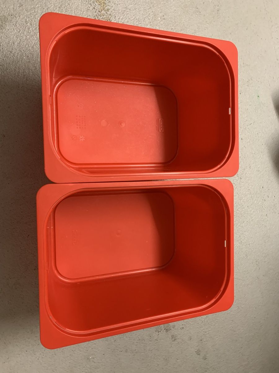 Casse di trasporto: 2 ikea tofast Kisten ROT – Usato da Ostermundigen venduto da des_t9vv