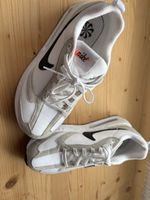 Nike Turnschuhe Gr 38,5 sehr gut erhalten