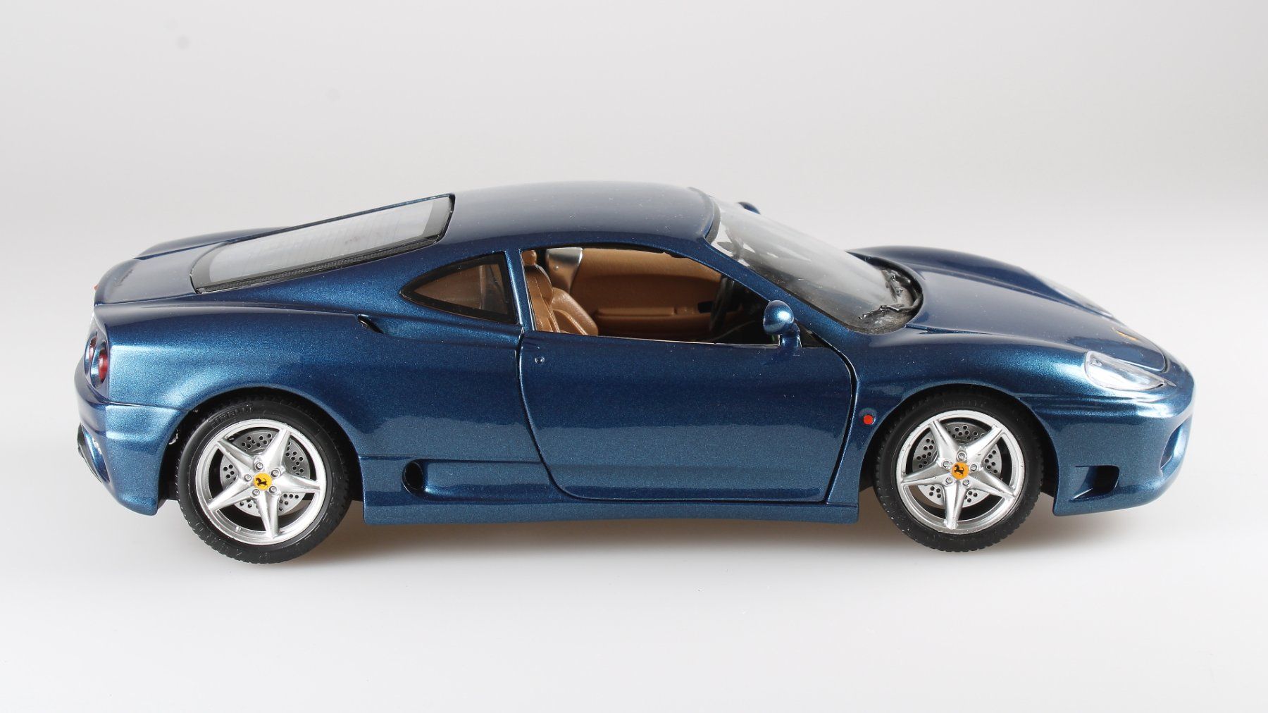 Bburago Modellini d'auto: Ferrari 360 Modena – Usato da Gossau SG venduto da mifab 1