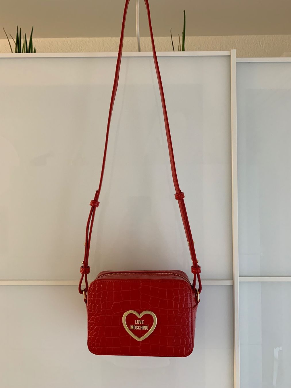 Moschino Borse da donna: LOVE MOSCHINO Tasche Rosso – Nuovo e nell'imballaggio originale da Bachenbülach venduto da Broger118