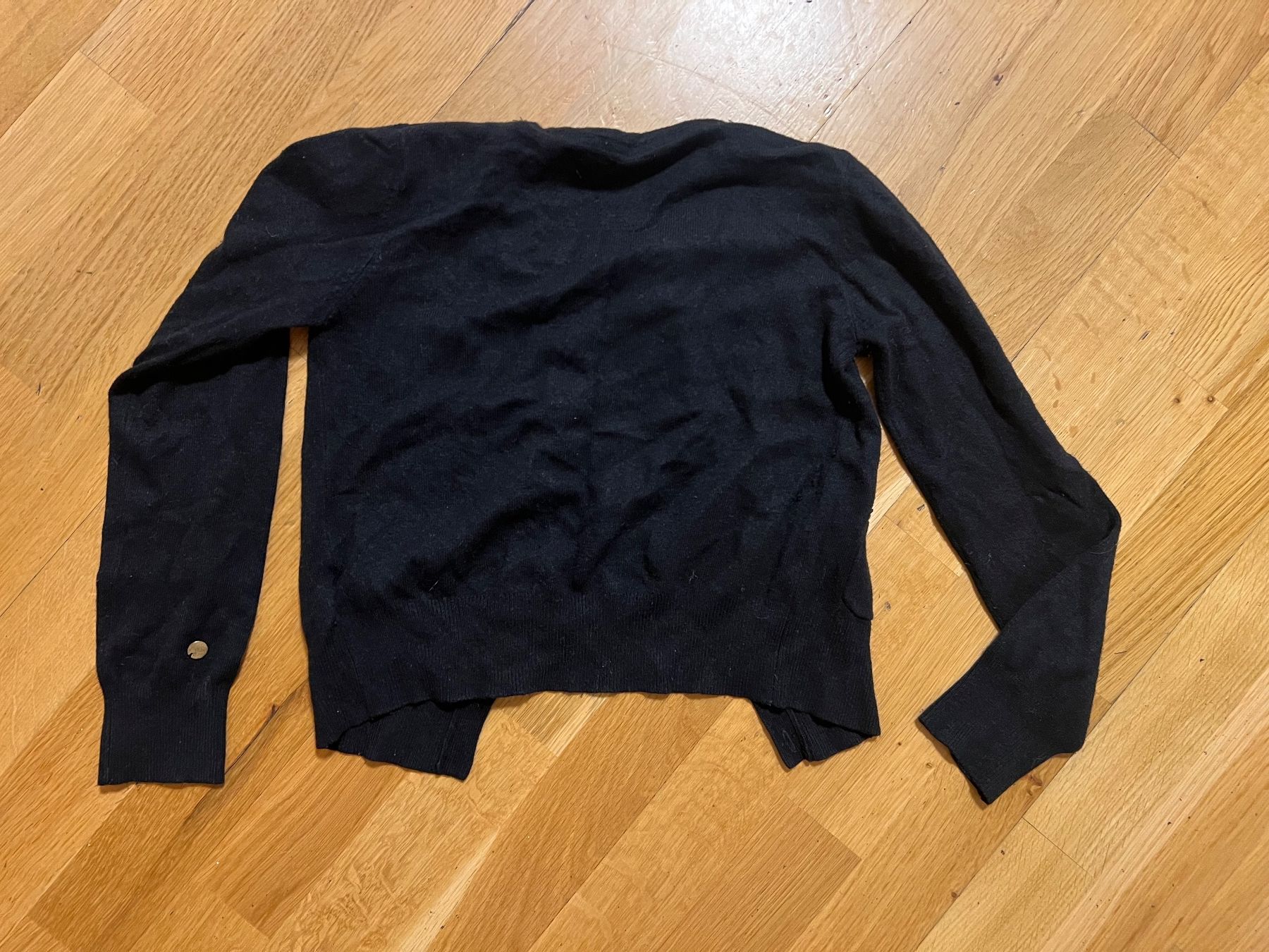 Guess Maglioni & Felpe: Guess Cardigan Pullover Gr 10J – Usato da Ebmatingen venduto da dartim 3