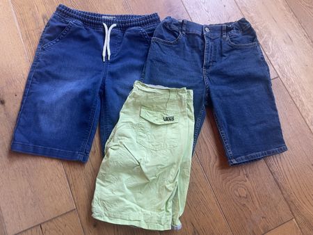 Kurze Hosen 3 Stk. Shorts