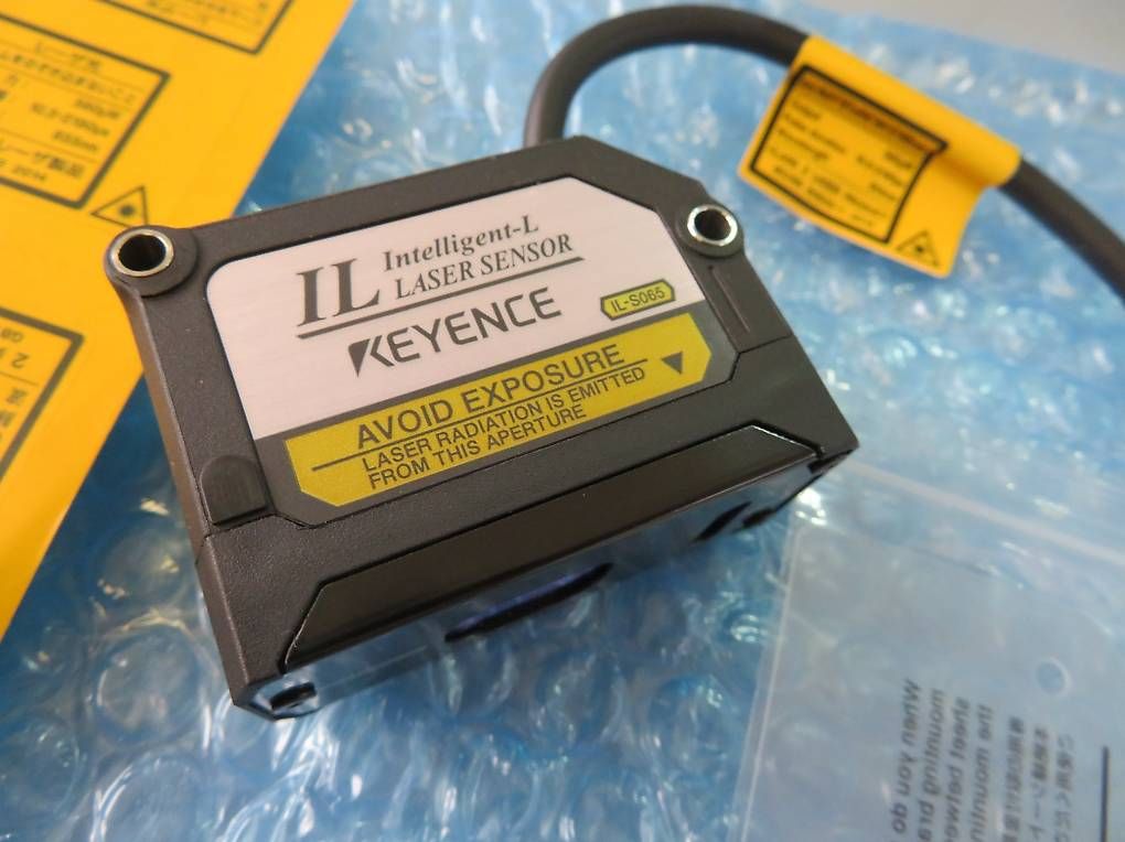 Componenti elettronici: Keyence Intelligent-L Laser Sensor IL-S065 / 1 Stück – Nuovo e nell'imballaggio originale da Wetzikon ZH venduto da Nicki6 1