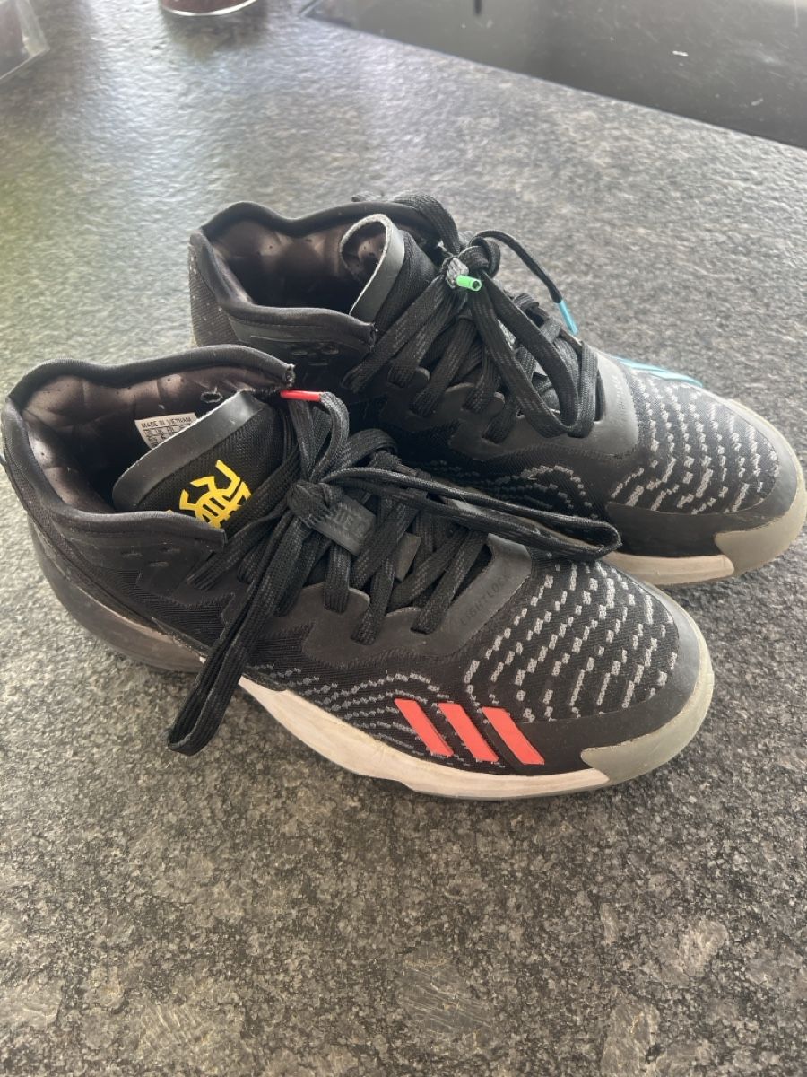 Scarpe da uomo: Adidas RT X-Box Gr. 39 1/3 – Nuovo (secondo la descrizione) da Kallnach venduto da Xy