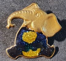 BB245 - Pin Elefant