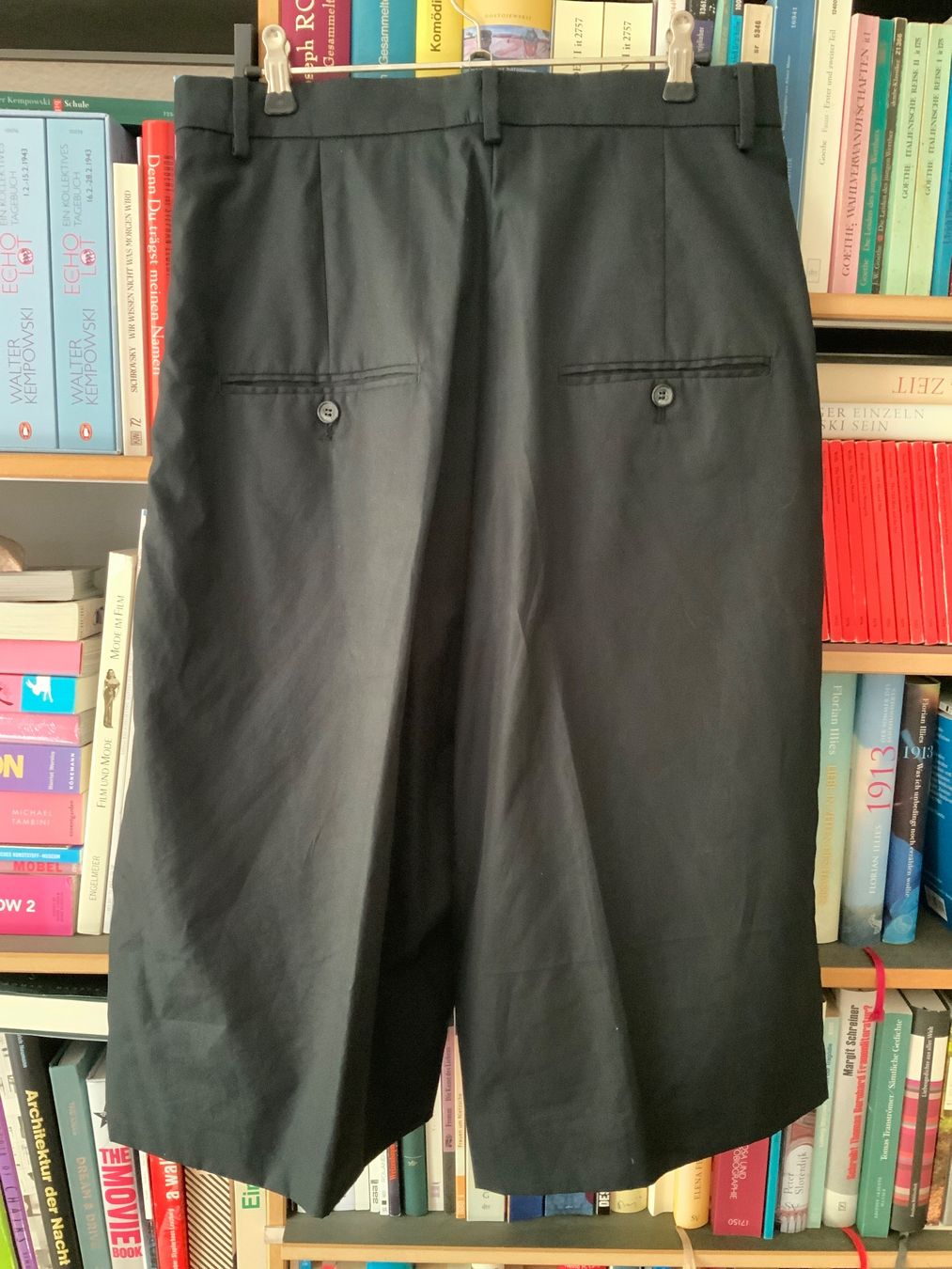 Pantaloni: Bermuda/Hosenrock No 21 – Usato da Basel venduto da dreiklang01 1