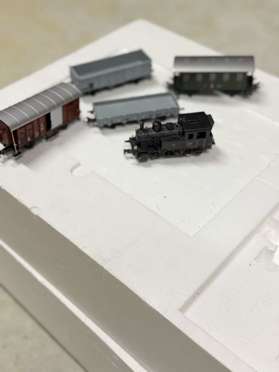 Märklin Modellini di ferrovie: Märklin Set HO – Usato da Affoltern BE venduto da _Kaeser_ 2