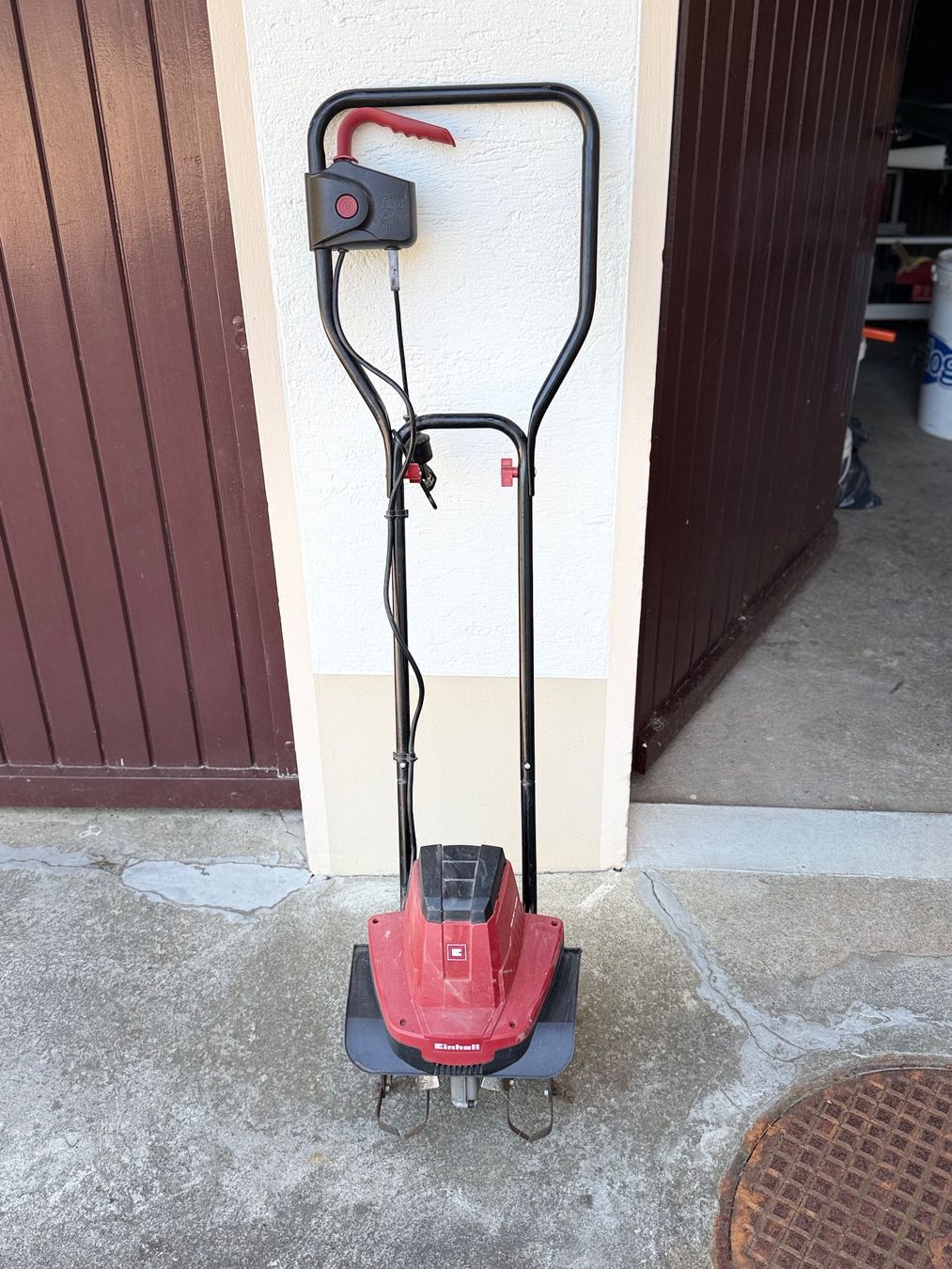 Einhell Tutte le macchine: Elektrische Bodenhacke – Usato da Rünenberg venduto da Peme1