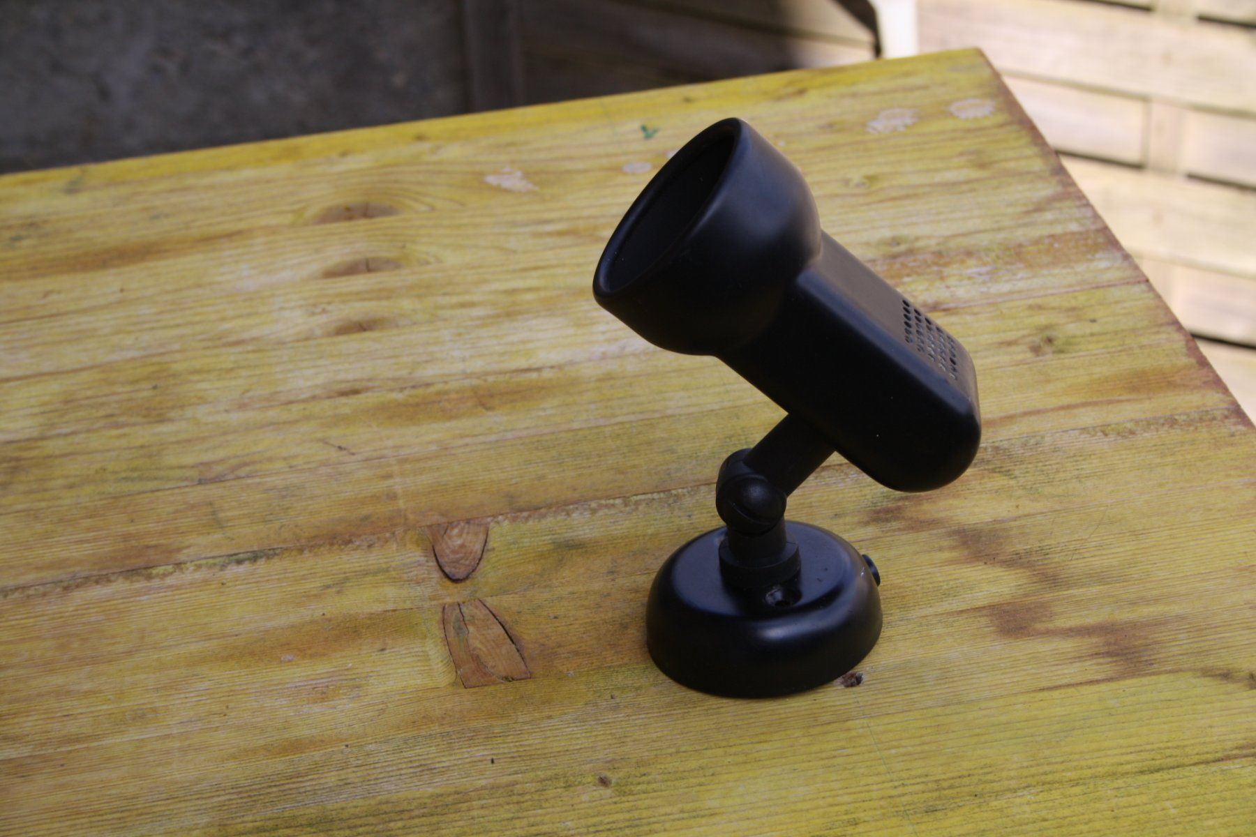 Lampade: SPOTLAMPE WND ODER DECKENMONTAGE BABYSPOT – Usato da Wauwil venduto da Pneuedy 1