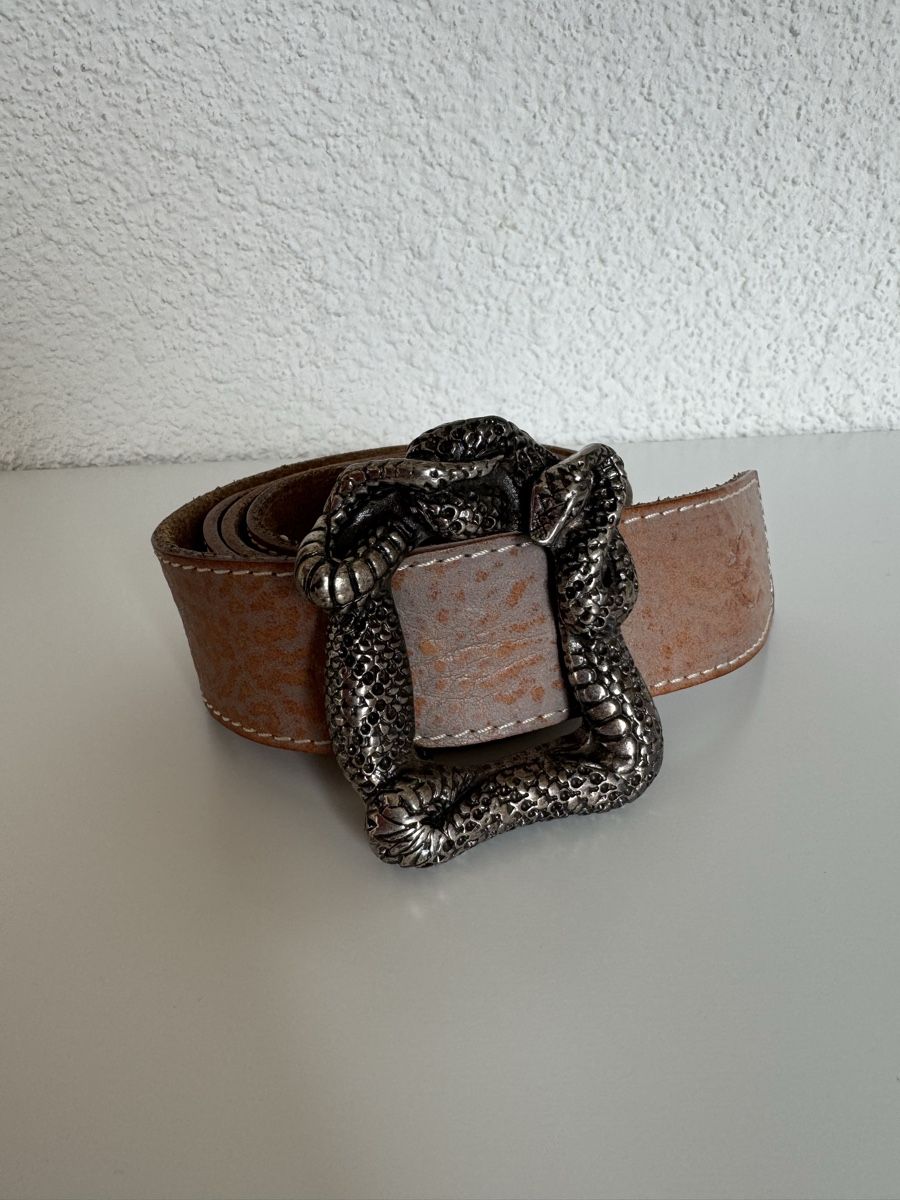 Cinture: Roberto Cavalli Leather Belt - Statement Buckle! – Usato da Sion venduto da sof_97f5