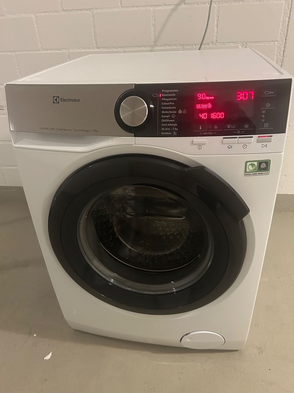 Electrolux Lavatrici: Electrolux Waschmaschine – Usato da Zürich venduto da Barca10