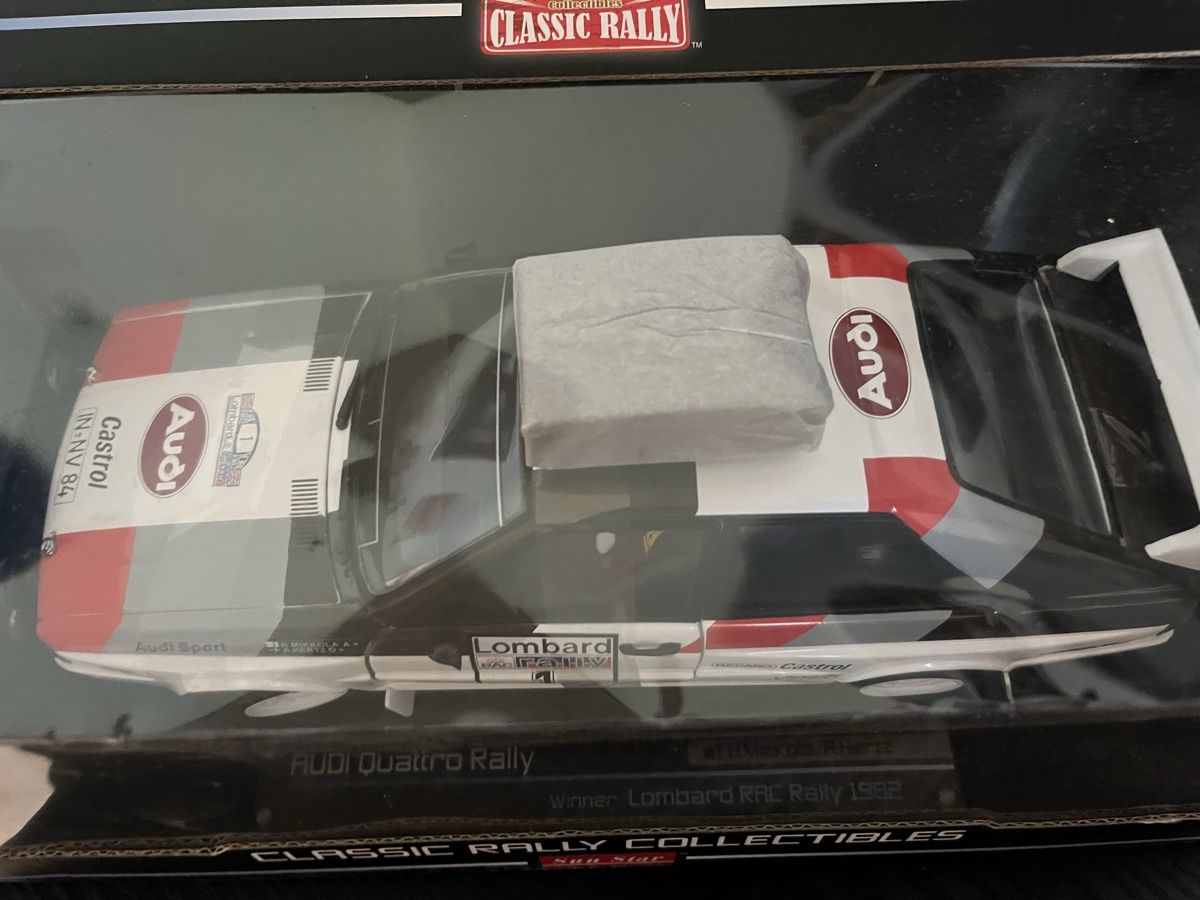 Audi Modellini d'auto: Audi Quattro. 1:18 Sunstar – Nuovo e nell'imballaggio originale da Rümlang venduto da Papamoll4 3