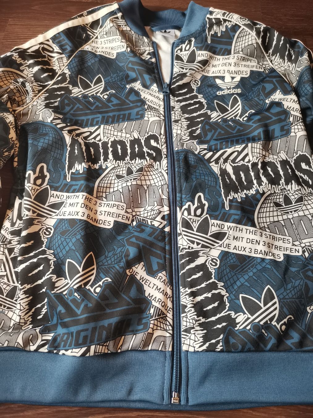 Adidas Giacche: Adidas Trainingsjacke Gr. 164, Jacke – Nuovo (secondo la descrizione) da Oftringen venduto da januarloch 2