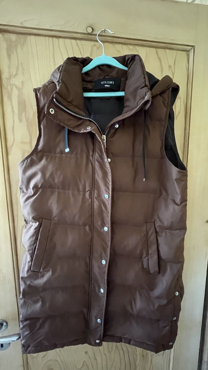 Only Gilet & Giacche senza maniche: Only Gilett  – Nuovo (secondo la descrizione) da Obstalden venduto da Sampeerstoeckli
