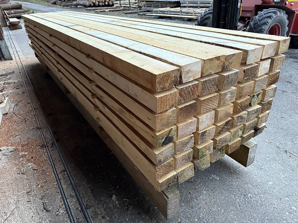 Articles en bois: Kantholz 8x12cm 5m – D'occasion à Wallisellen par CH-Holz-CH