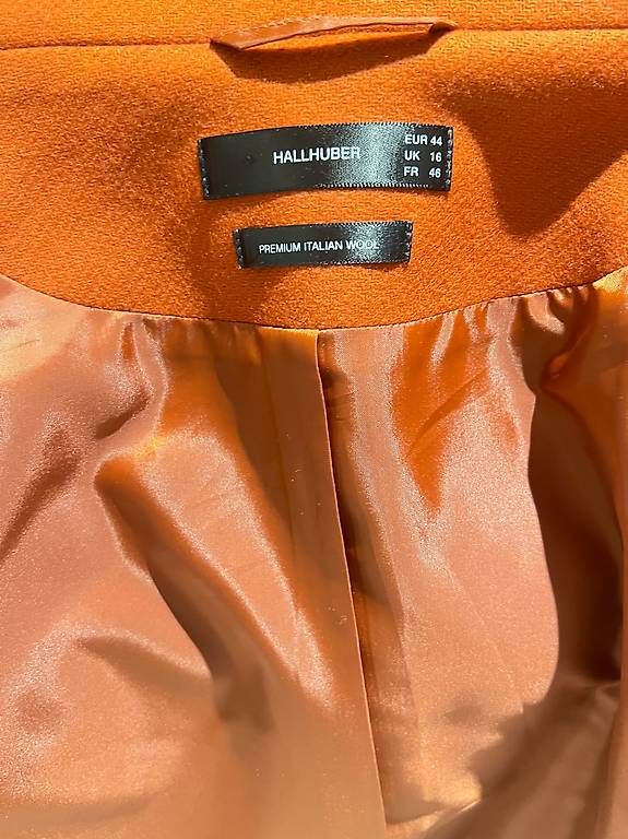 Hallhuber Mäntel: Damen-Winter-Mantel Hallhuber – Gebraucht aus Kriens von Famschmidlin 4