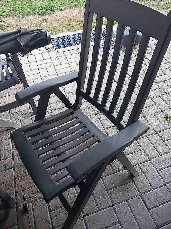 Tischset: Table et chaises de jardin – Gebraucht aus Orvin von sev_5fgs