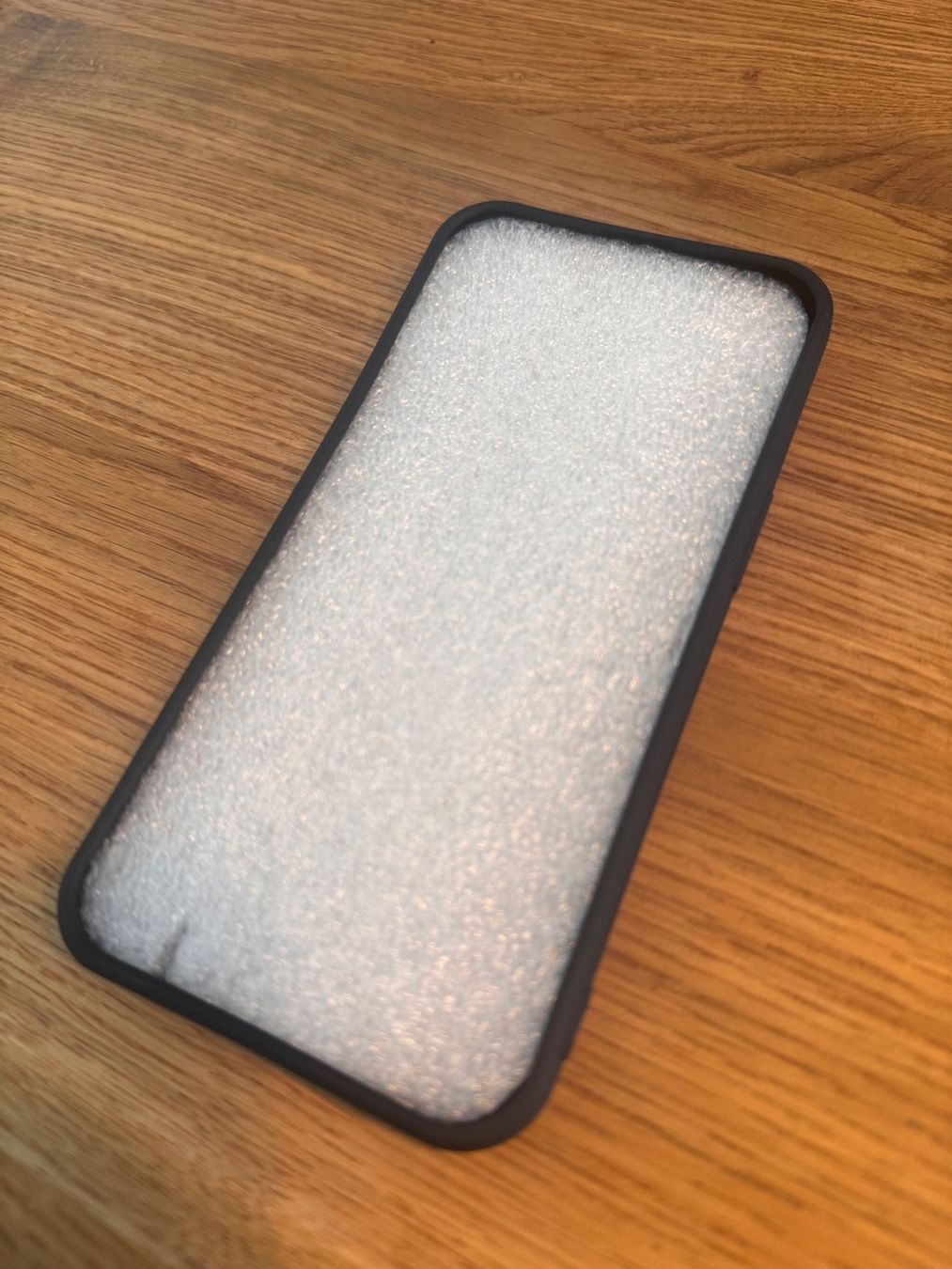 Cover & Protezioni schermo: iPhone 13 One Piece Handyhülle – Nuovo (secondo la descrizione) da Neuenhof venduto da mic_lj2z 1