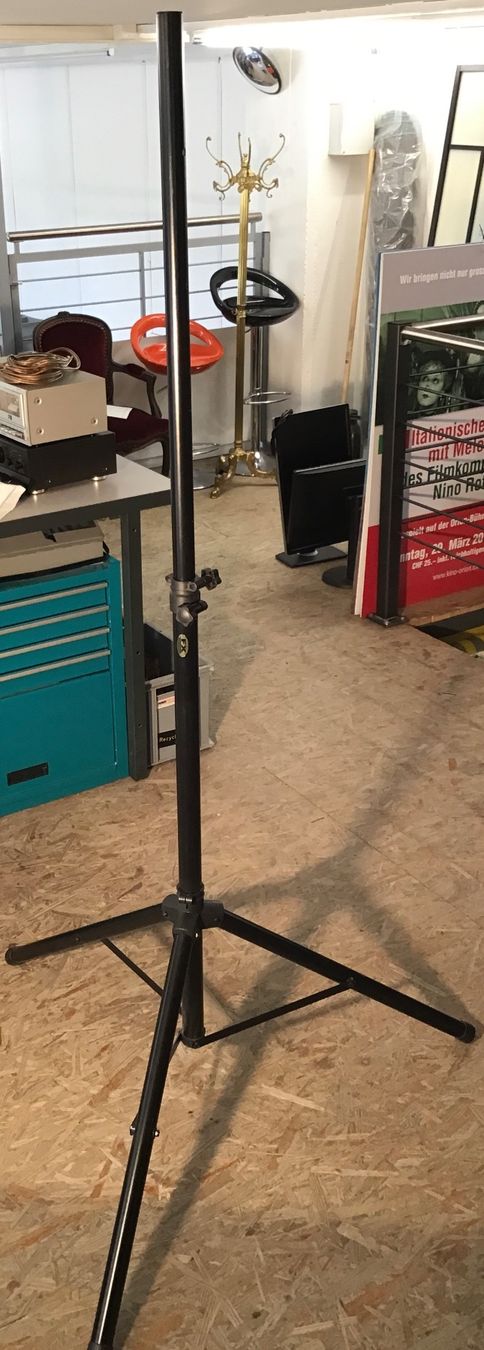 Stative & Stativköpfe: Stativ FX Hardware schwarz – Gebraucht aus Dübendorf von sdbu-frappant