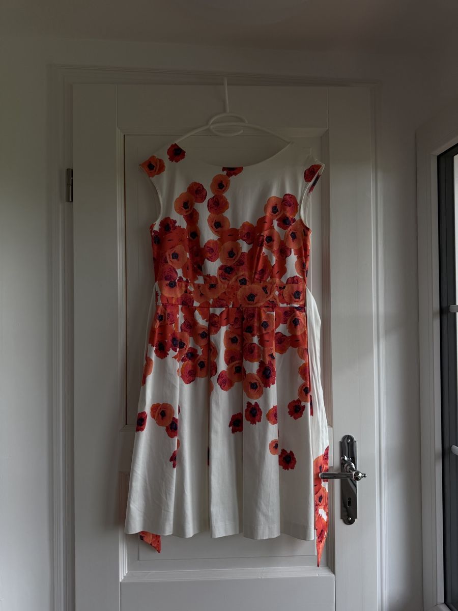 Closet London Kleider: Kleid von Closet Gr. 40 – Gebraucht aus Zürich von ros_6dzn
