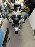 Kinder Polizei Motorrad BMW
