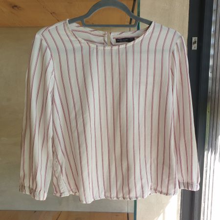🐸 SCHÖNE VISKOSE BLUSE S VON BERSHKA GESTREIFT