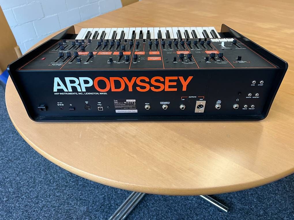 Korg Musikinstrumente: Korg ARP Odyssey FS – Gebraucht aus Langenthal von Walch 1