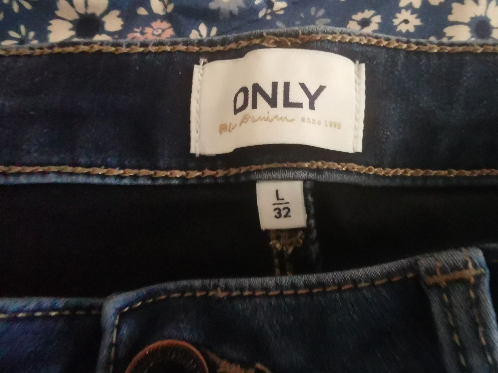 Jeans: Jean Only – Neu (gemäss Beschreibung) aus Brügg BE von Angel2300 2
