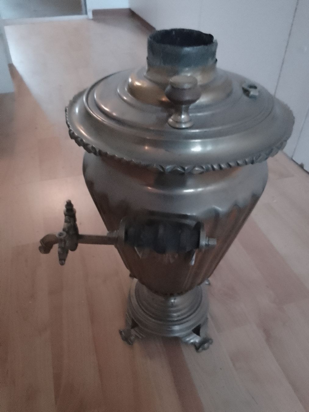 Wasserkocher: Antiker Wasserkocher Russland? – Gebraucht aus Ebmatingen von swiss.canadian 1
