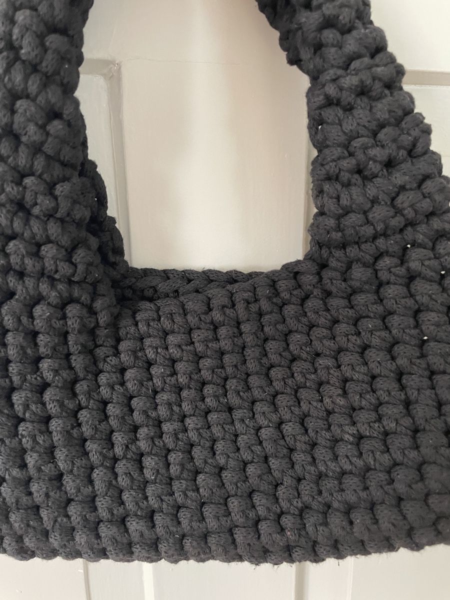 Borse da donna: schwarze tasche gehäkelt  – Nuovo (secondo la descrizione) da Zürich venduto da M500ZH 1