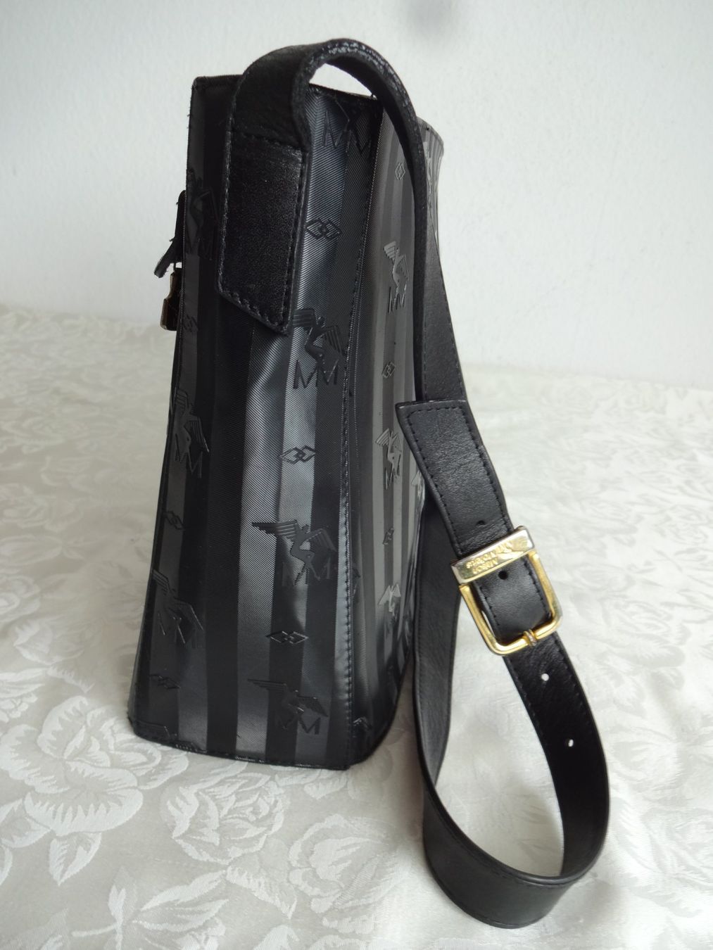 Maison Mollerus Borse da donna: Orig. ""Maison Mollerus"" Umhänge Tasche – Usato da Frauenfeld venduto da rey06 4