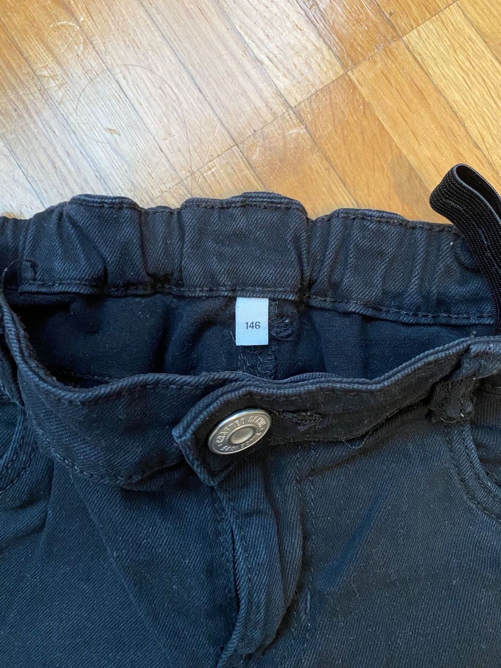Pantalons: Jean fille – D'occasion à Basel par OK2010 1