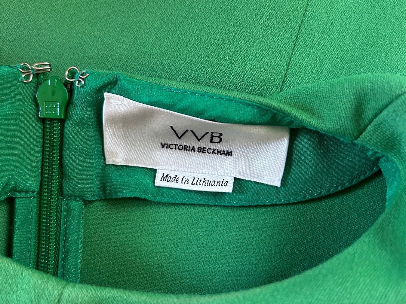 Victoria Beckham Blusen: Victoria Beckham Bluse – Gebraucht aus St. Gallen von look-twice 3
