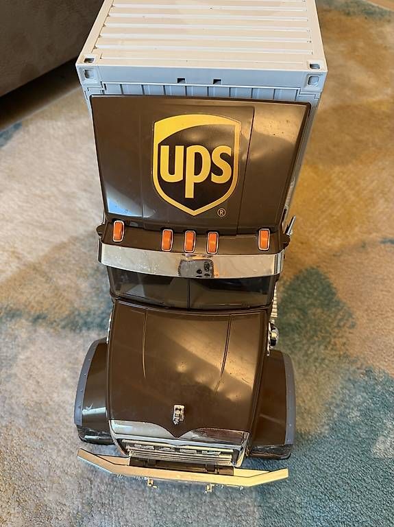 Giocattoli: Camion UPS MACK Granite Bruder  – Usato da La Rippe venduto da jpu_z5ql 1