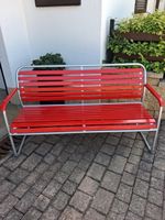 Bigla banc de jardin rouge structure acier galvanisé 140 cm