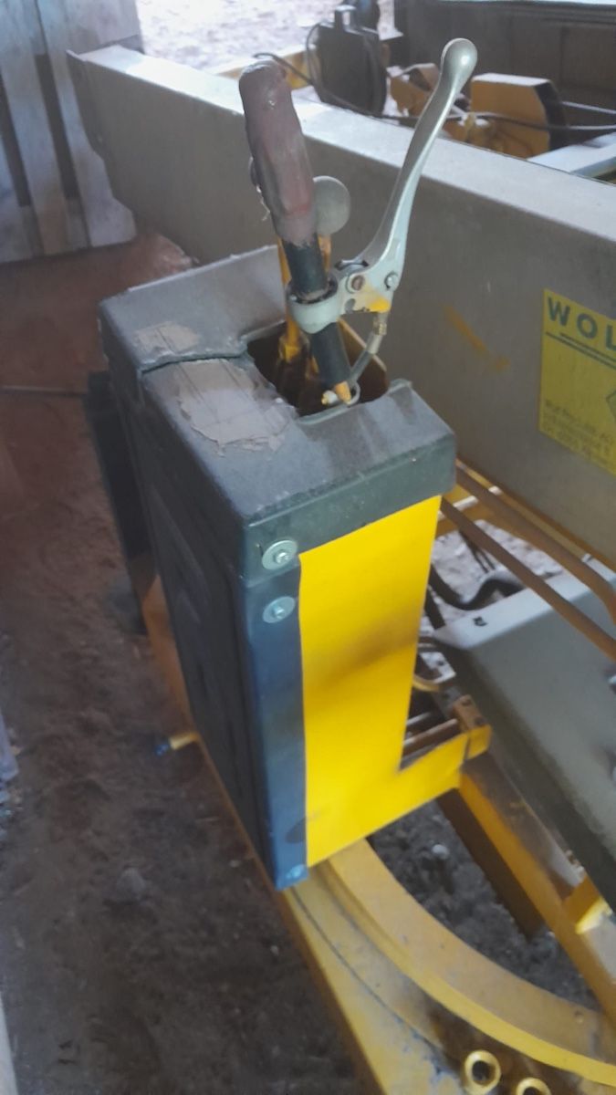 Toutes les machines: Ziegel-/Möbellift – D'occasion à Grüningen par Bud_Spencer29 7