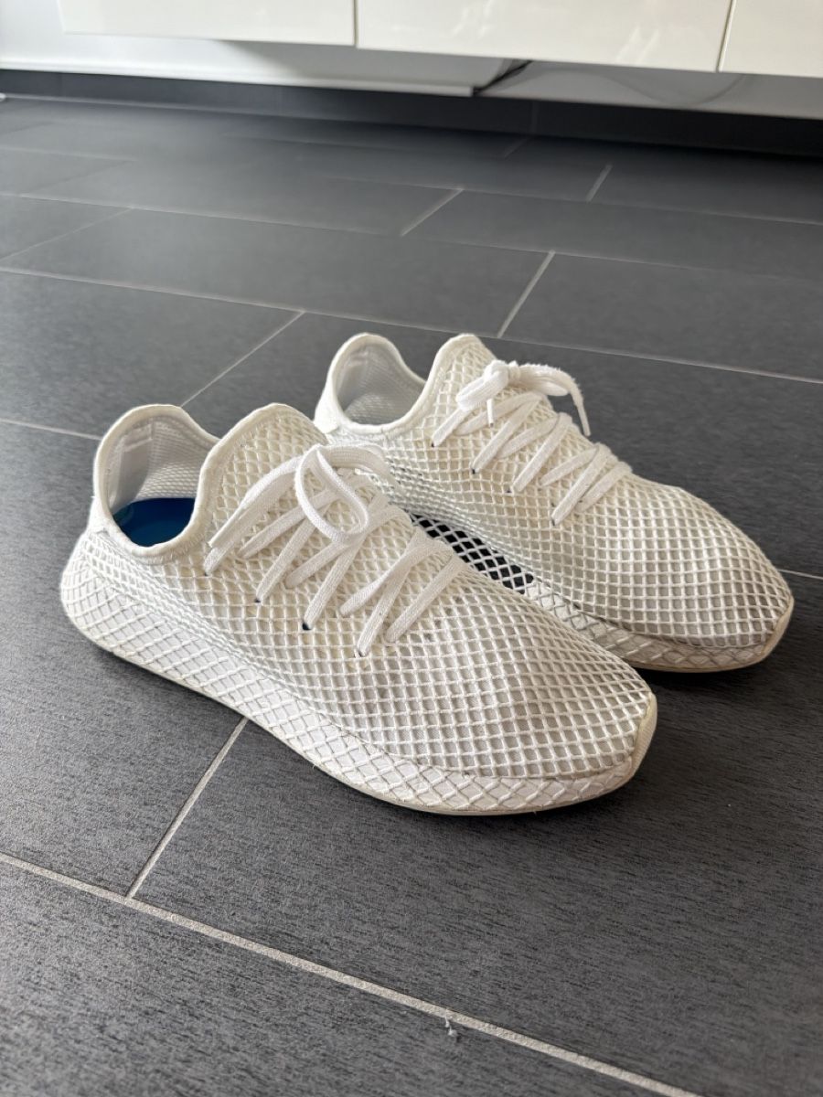 Adidas Herrenschuhe: Adidas Sneaker Deerupt weiss – Gebraucht aus Laufenburg von swissluxuryboy
