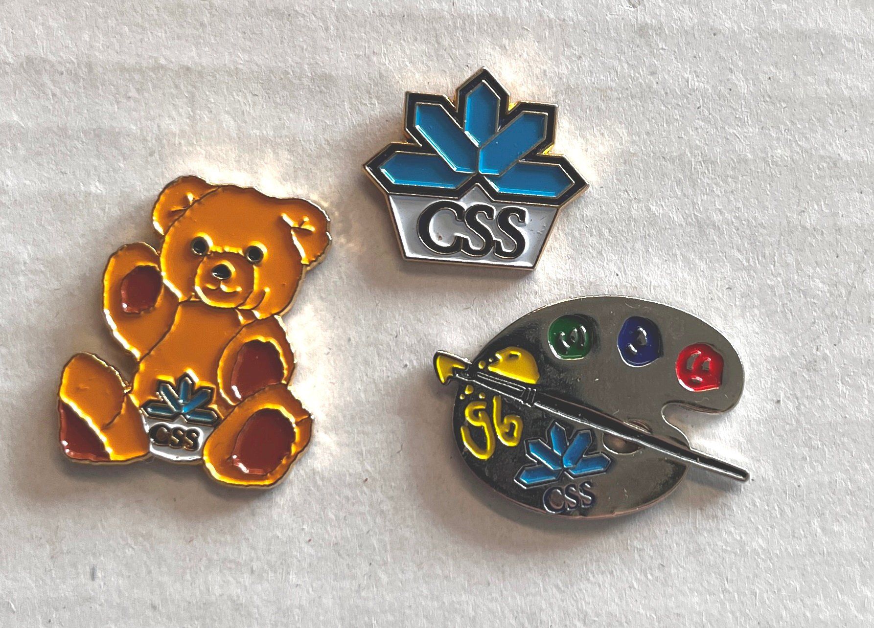 Placchette & Badge: Pin, CSS Versicherung – Usato da Obernau venduto da Wgnom