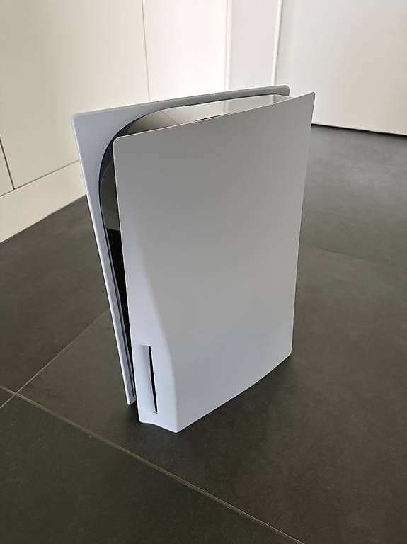 Console: PlayStation 5 – Usato da Vétroz venduto da pat_s6tb 1