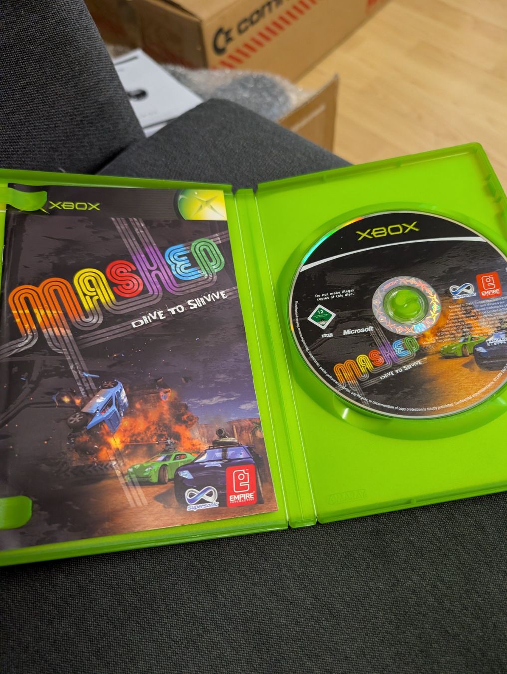 Jeux: Mashed drive to survive Microsoft xbox – D'occasion à Giubiasco par Ticinerd 2