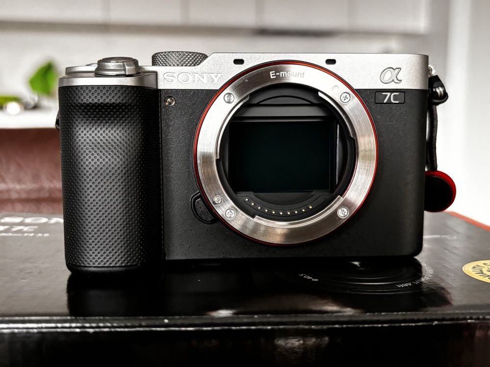 Sony a7C + 2860 f45.6 nuova Kaufen auf Ricardo