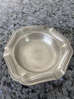 Zinn Aschenbecher Jugendstil, Dekoration (