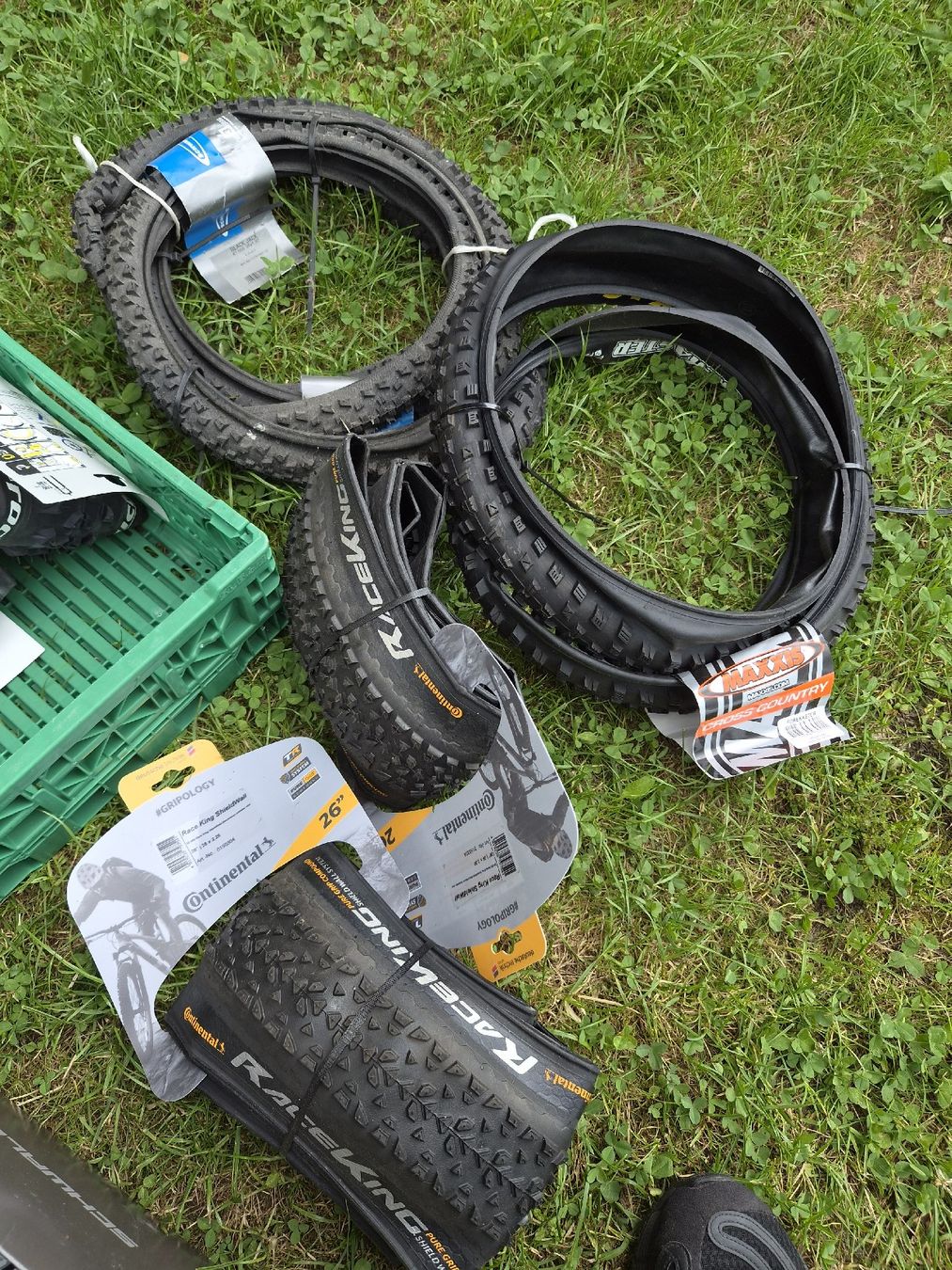 Pneumatici & Ruote complete: Neue & gute MTB Reifen – Nuovo e nell'imballaggio originale da Hochdorf venduto da TT_GARAGE 3