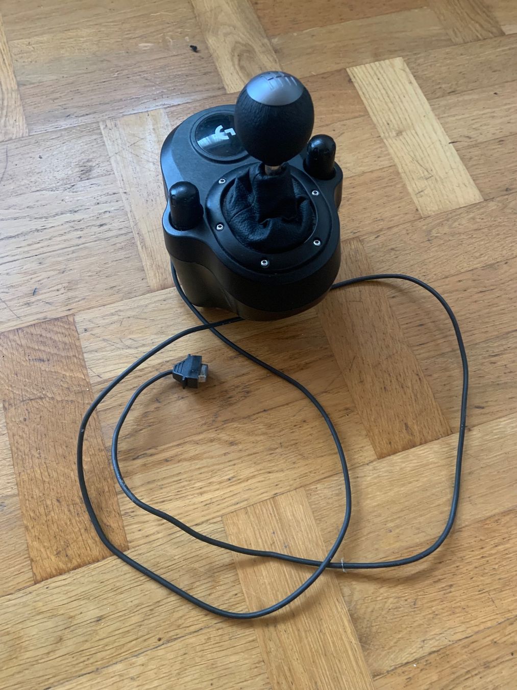 Jeux: Logitech G29 mit Shifter – D'occasion à Schönenberg -ZH par bry_5xzh 2