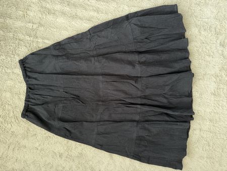 Maxi Rock schwarz Grösse S neu
