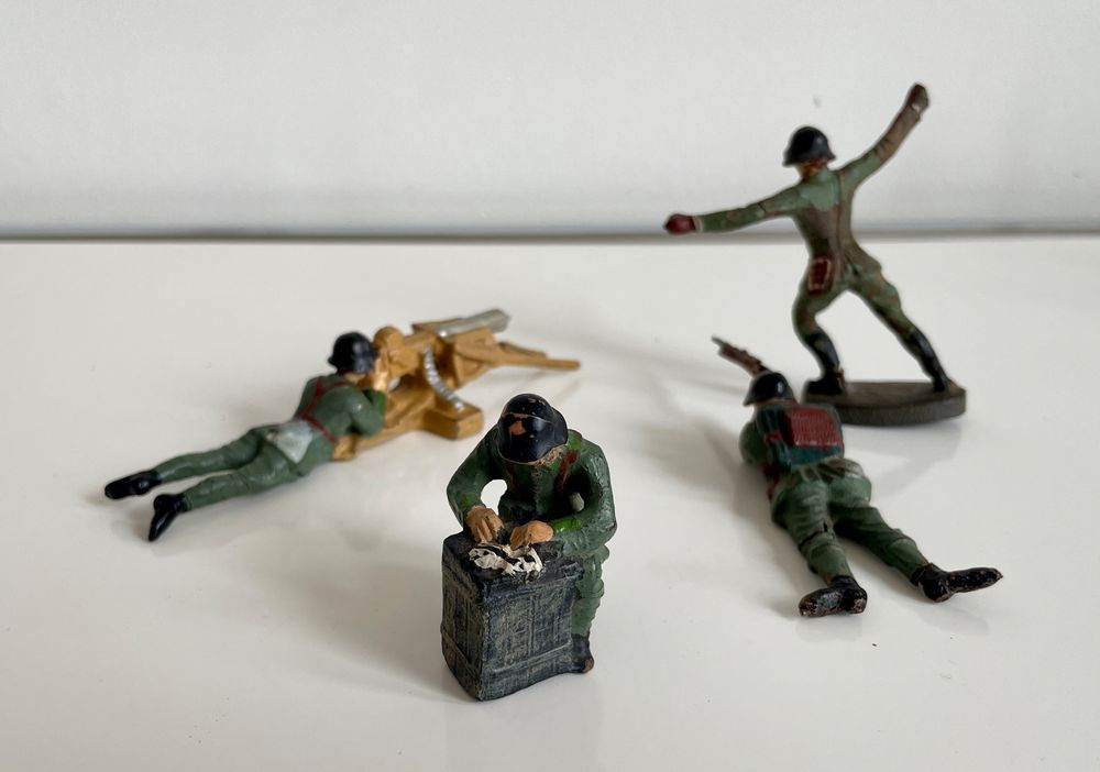 4x Spielzeugfiguren Elastolin Schweizer Armee 4