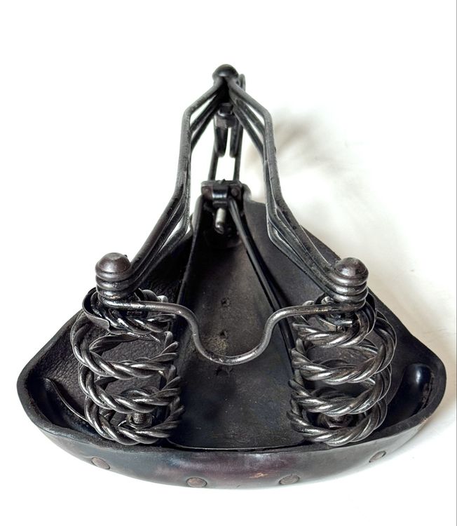 Pezzi di ricambio: Antiker Fahrradsattel „Harco“, Leder – Difettoso da Wildberg venduto da wild59 5