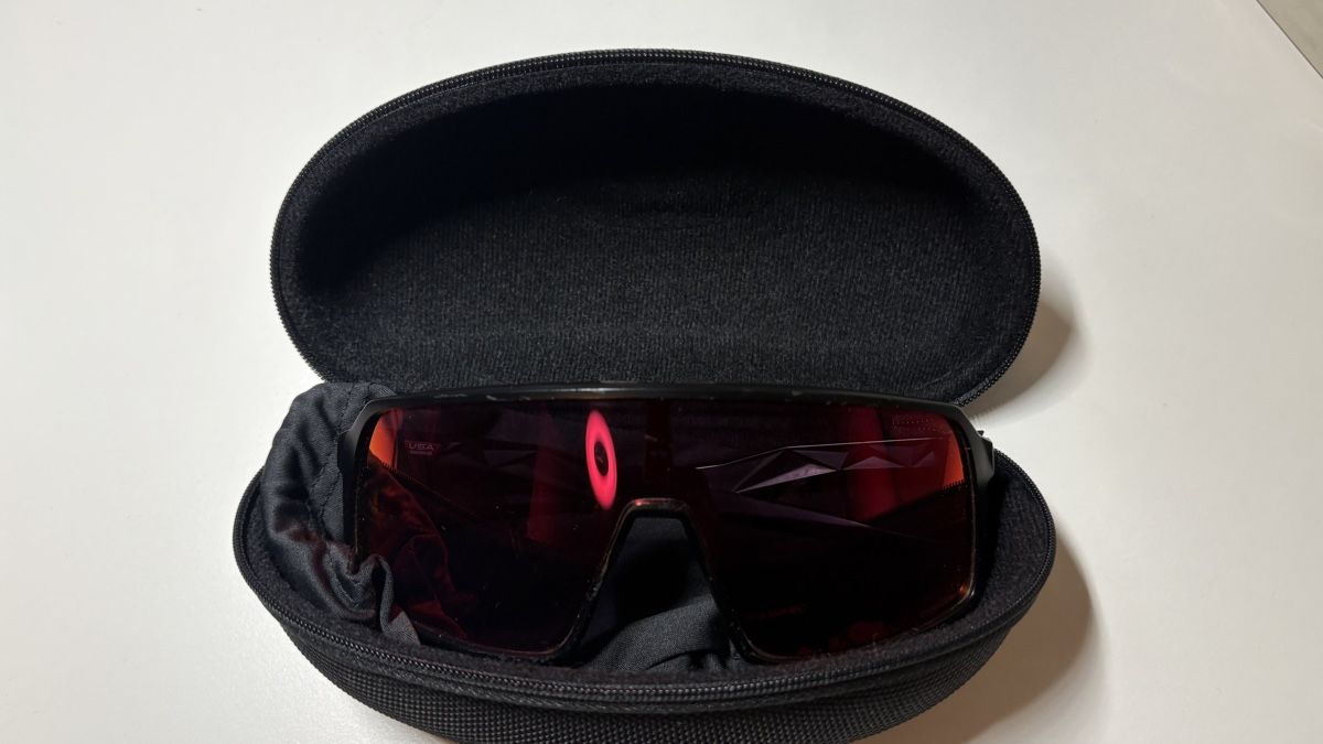 Oakley Occhiali & Lenti: Oakley Sutro – Usato da Pfäffikon ZH venduto da 17nino