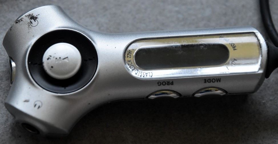 Grundig Lettore multimediale portatile: Discman Grundig Planixx CDP 3000 – Usato da Collonges venduto da arashee 3