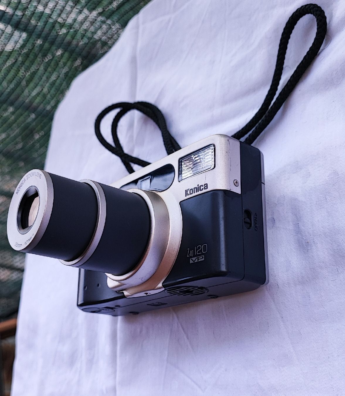 Konica Kamera: Konica Z-up 120 VP Kompaktkamera. – Gebraucht aus Zollikofen von zar_j67f 1